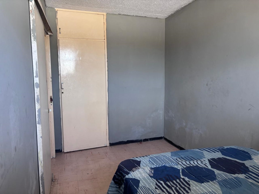 2 Bedroom Property for Sale in Kwaggasrand Gauteng