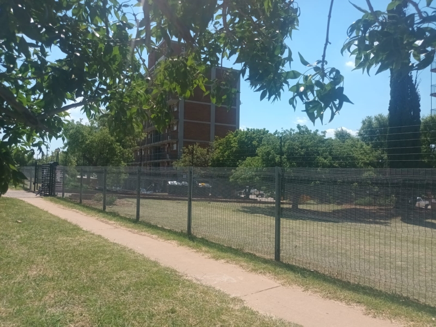 2 Bedroom Property for Sale in Kwaggasrand Gauteng