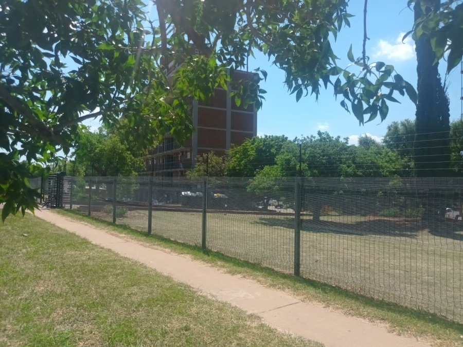 2 Bedroom Property for Sale in Kwaggasrand Gauteng