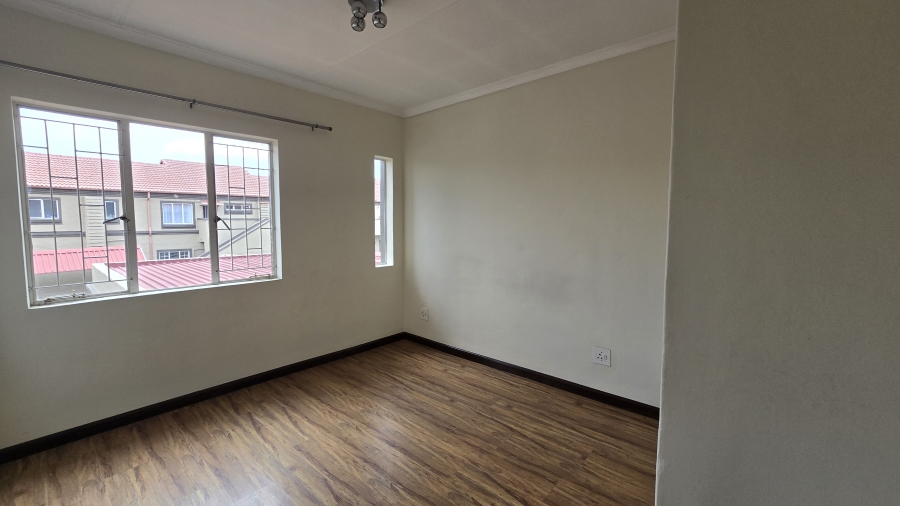 2 Bedroom Property for Sale in Eden Glen Gauteng
