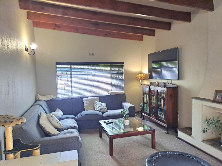 3 Bedroom Property for Sale in Wilro Park Gauteng