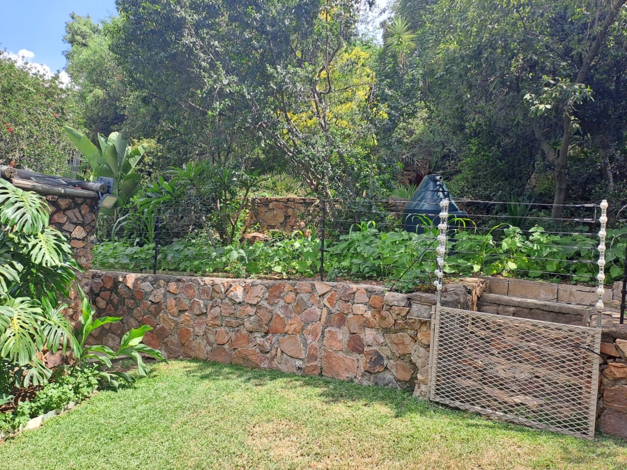 3 Bedroom Property for Sale in Wilro Park Gauteng