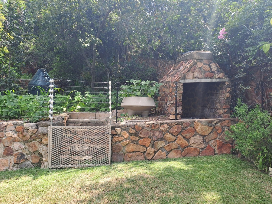 3 Bedroom Property for Sale in Wilro Park Gauteng