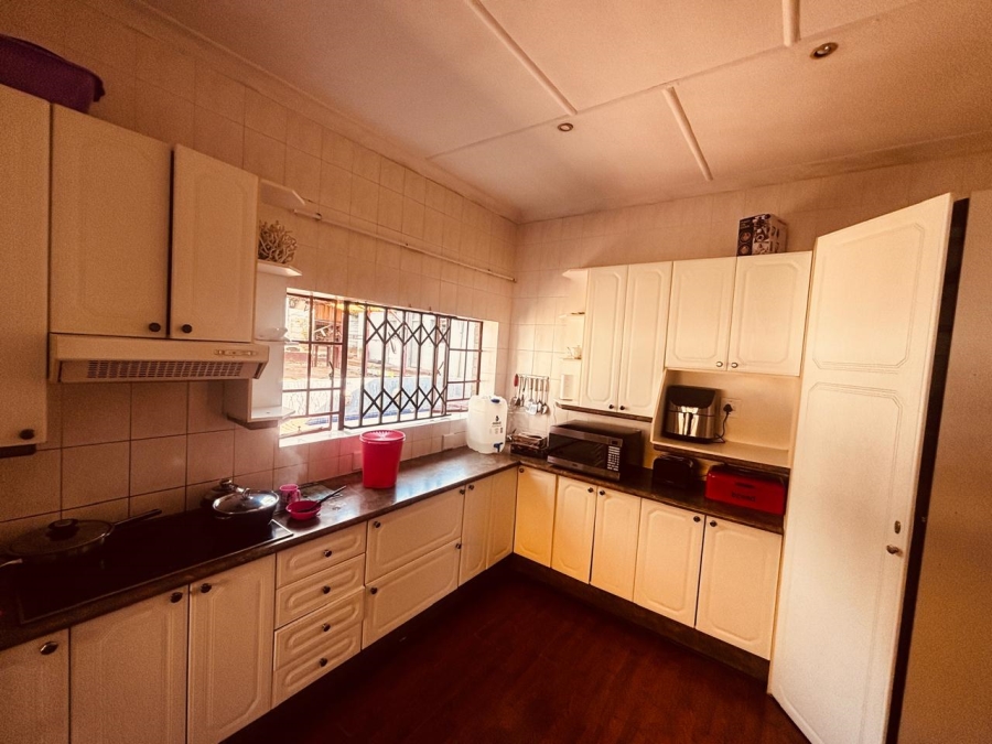 3 Bedroom Property for Sale in Wentworth Park Gauteng