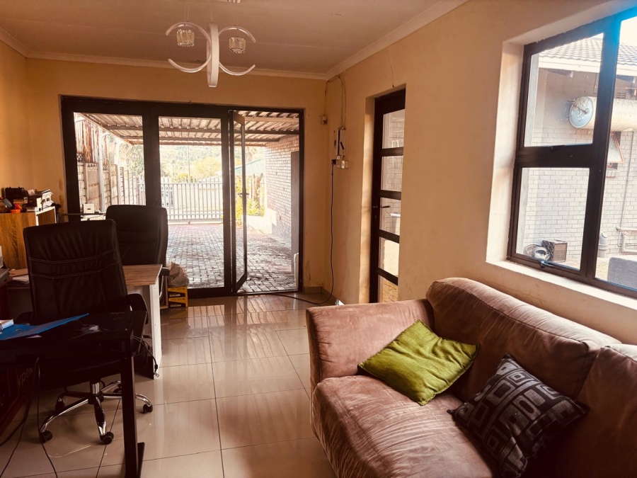 3 Bedroom Property for Sale in Wentworth Park Gauteng