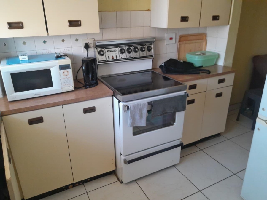 To Let 2 Bedroom Property for Rent in Pretoria Central Gauteng