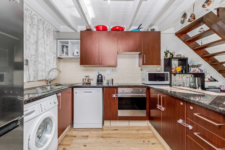 2 Bedroom Property for Sale in Lonehill Gauteng