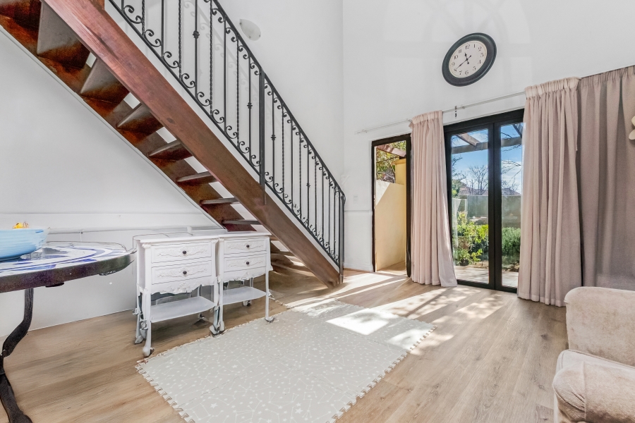 2 Bedroom Property for Sale in Lonehill Gauteng