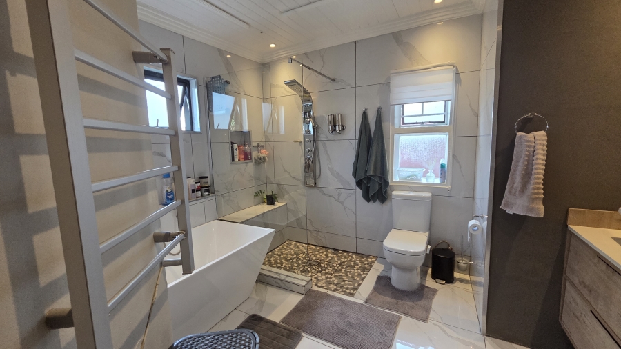 4 Bedroom Property for Sale in Montana Park Gauteng