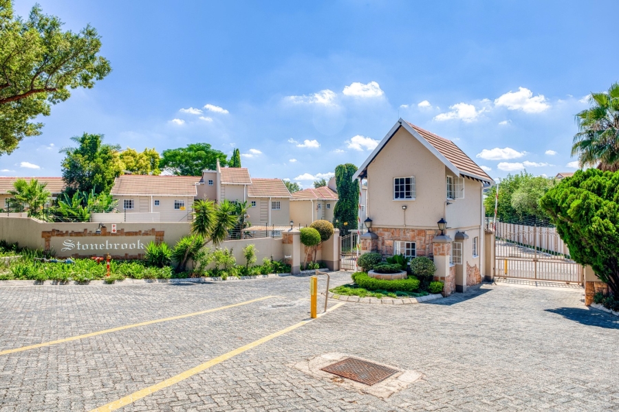 1 Bedroom Property for Sale in Paulshof Gauteng