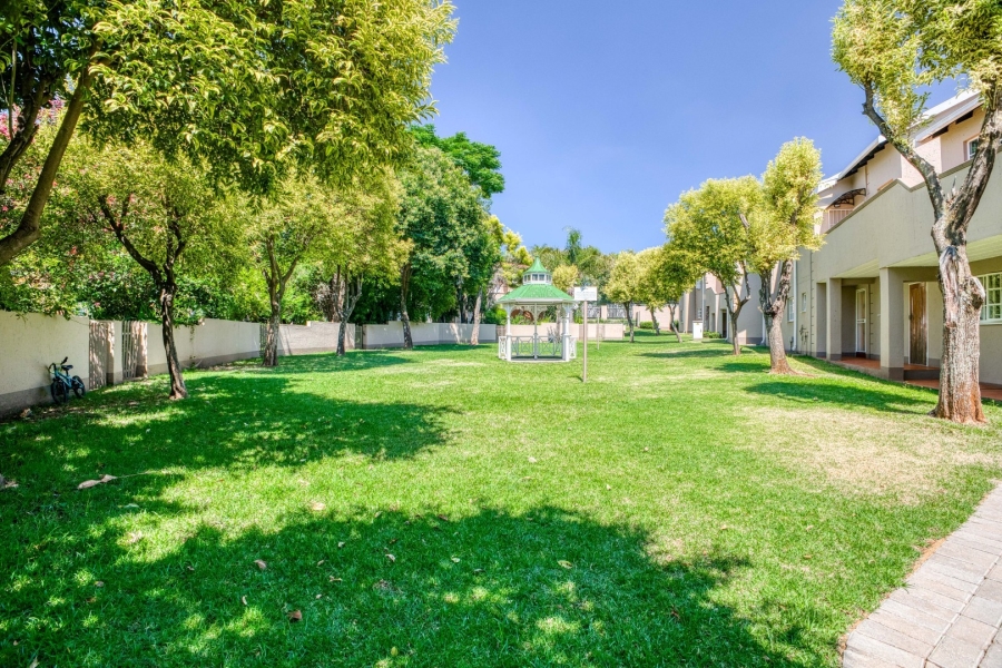 1 Bedroom Property for Sale in Paulshof Gauteng