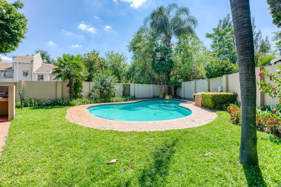 1 Bedroom Property for Sale in Paulshof Gauteng