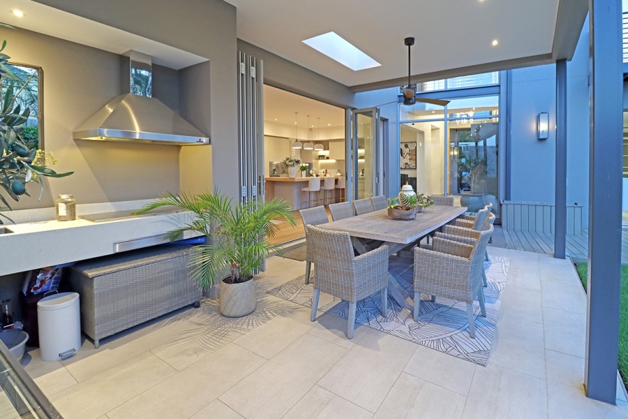 4 Bedroom Property for Sale in Bryanston East Gauteng