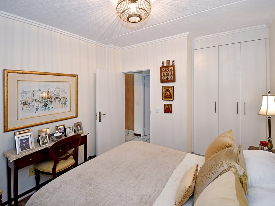 1 Bedroom Property for Sale in Bryanston Gauteng