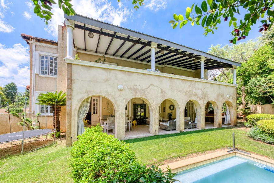 4 Bedroom Property for Sale in Victory Park Gauteng