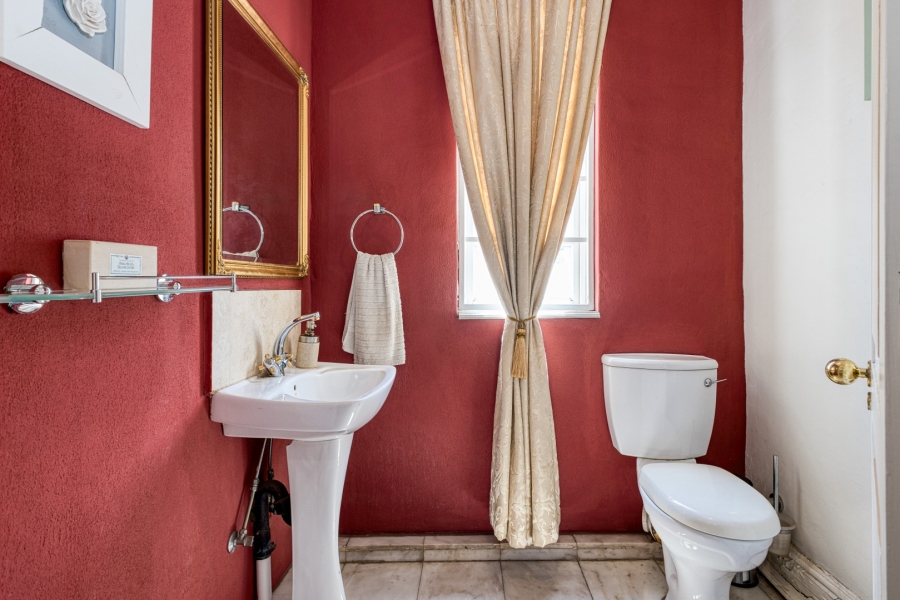 4 Bedroom Property for Sale in Victory Park Gauteng