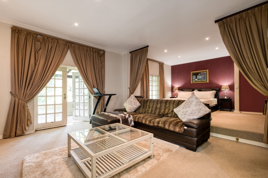 4 Bedroom Property for Sale in Victory Park Gauteng