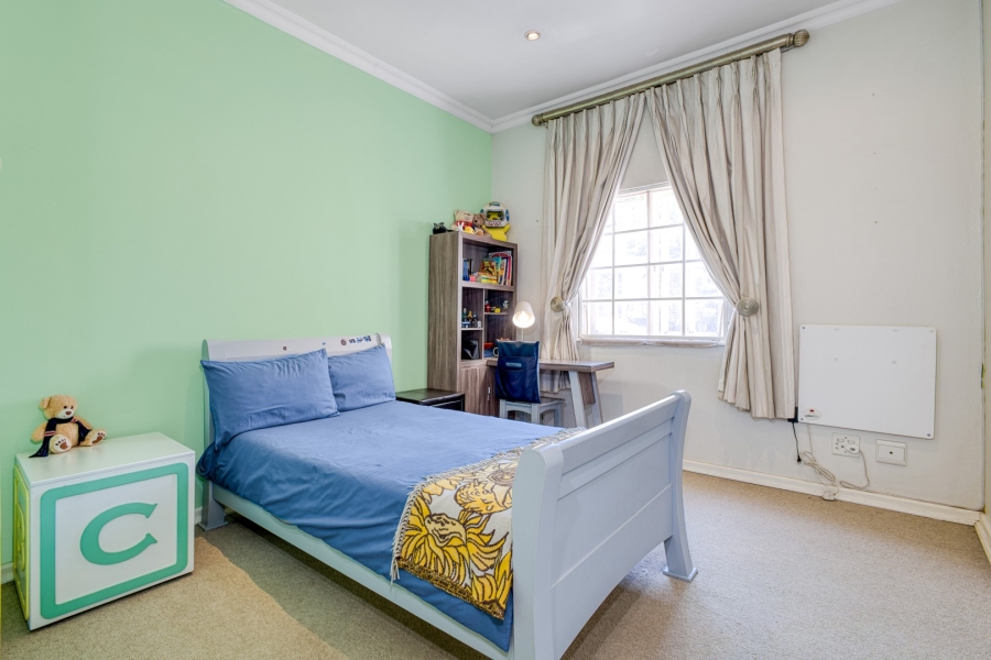 4 Bedroom Property for Sale in Victory Park Gauteng