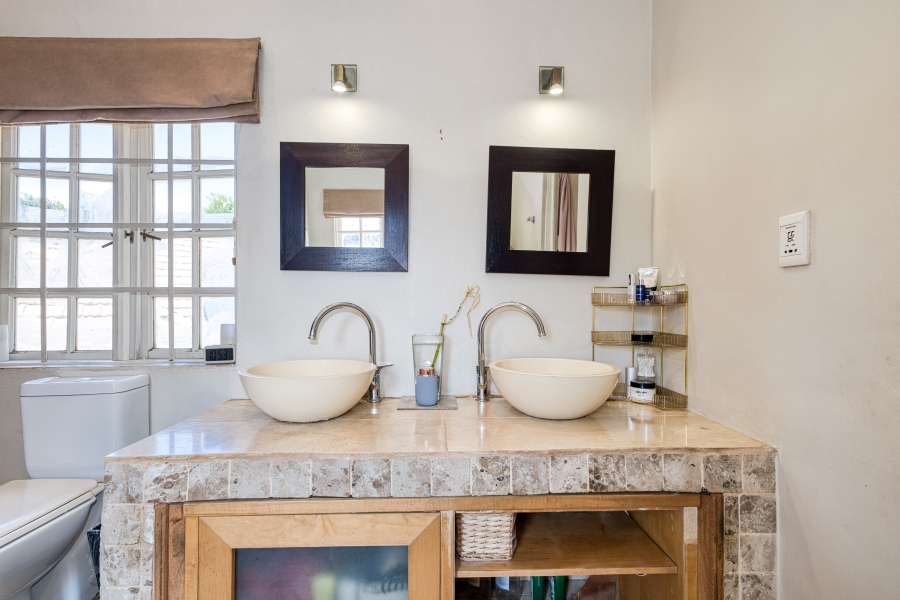 4 Bedroom Property for Sale in Victory Park Gauteng