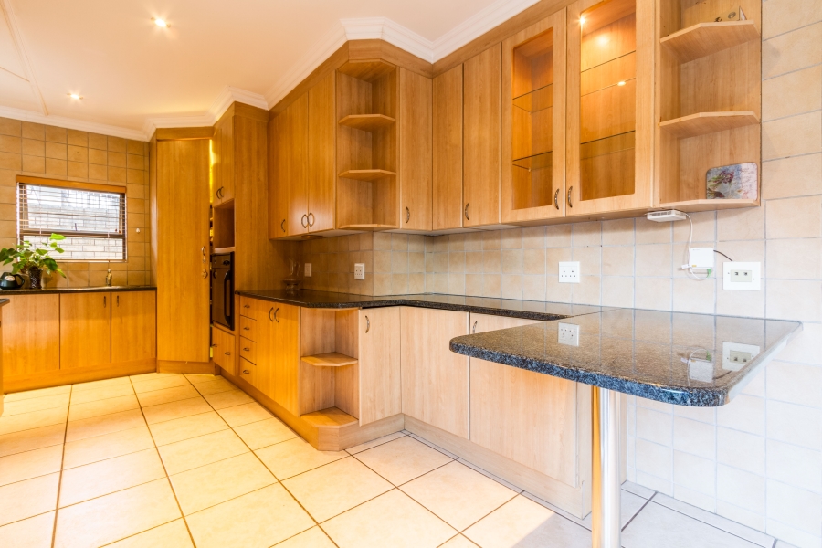 3 Bedroom Property for Sale in Equestria Gauteng