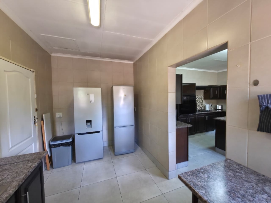 3 Bedroom Property for Sale in Waverley Gauteng