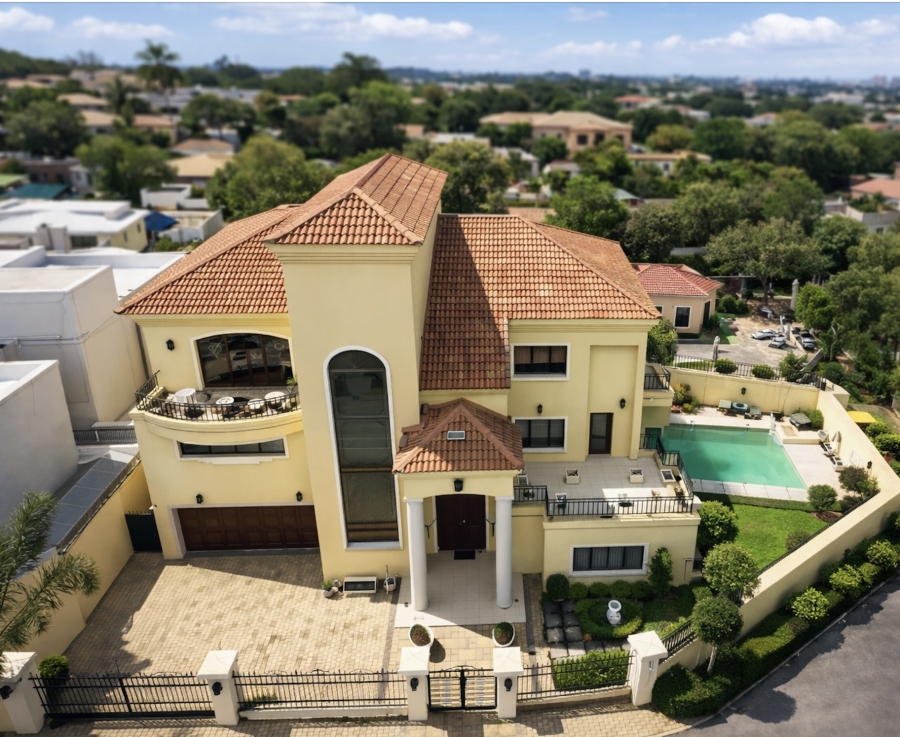 7 Bedroom Property for Sale in Crown North Gauteng