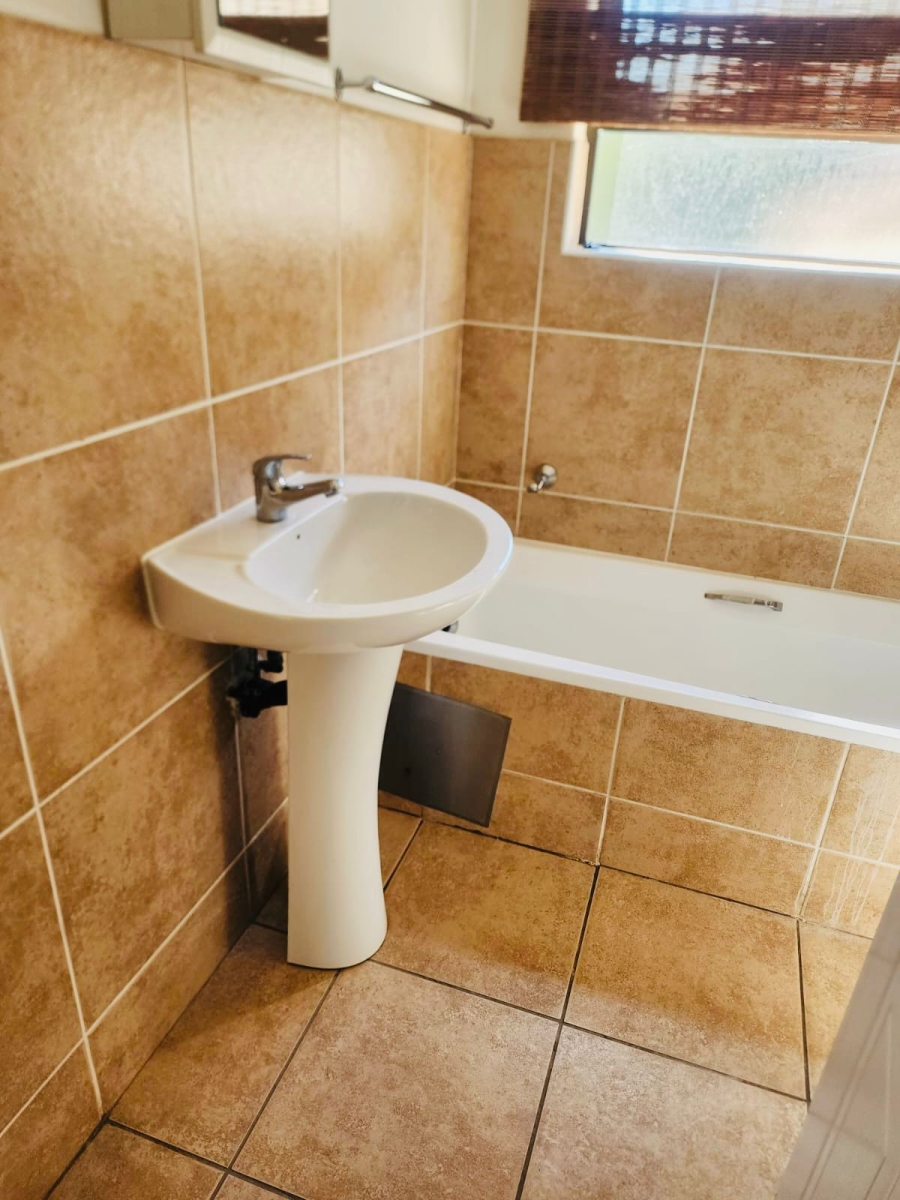 To Let 3 Bedroom Property for Rent in Sunninghill Gauteng