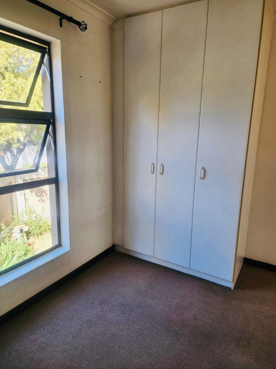 To Let 3 Bedroom Property for Rent in Sunninghill Gauteng