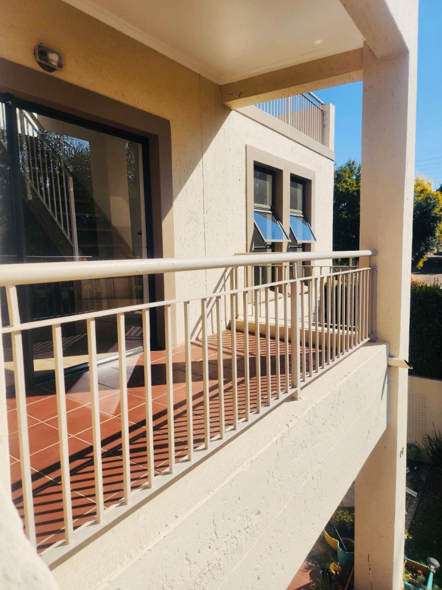 To Let 3 Bedroom Property for Rent in Sunninghill Gauteng