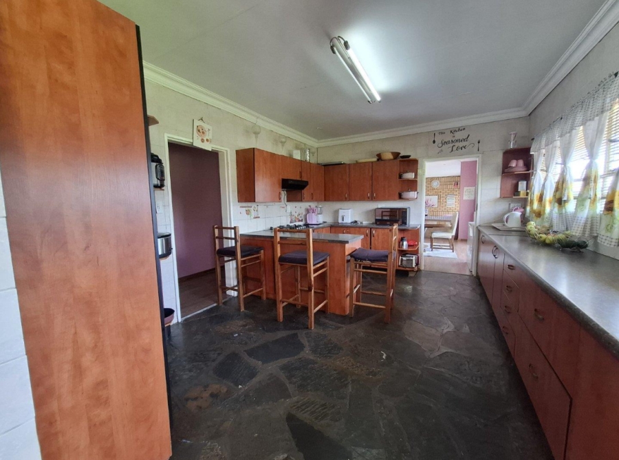 5 Bedroom Property for Sale in Buyscelia Gauteng