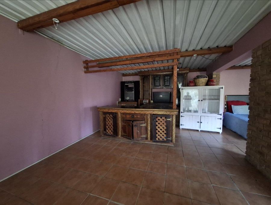 5 Bedroom Property for Sale in Buyscelia Gauteng