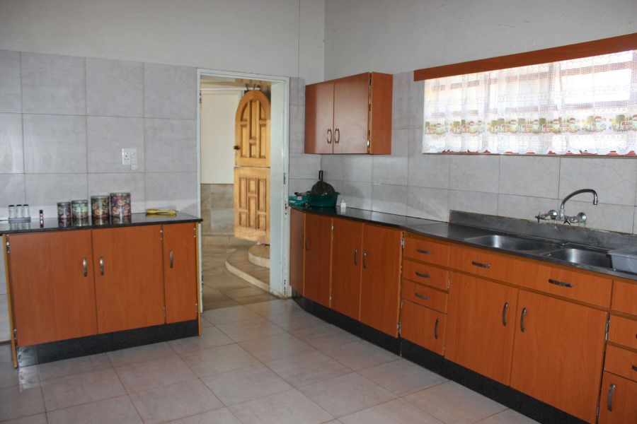 7 Bedroom Property for Sale in Swacina Park A H Gauteng