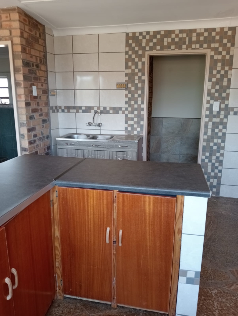 7 Bedroom Property for Sale in Swacina Park A H Gauteng