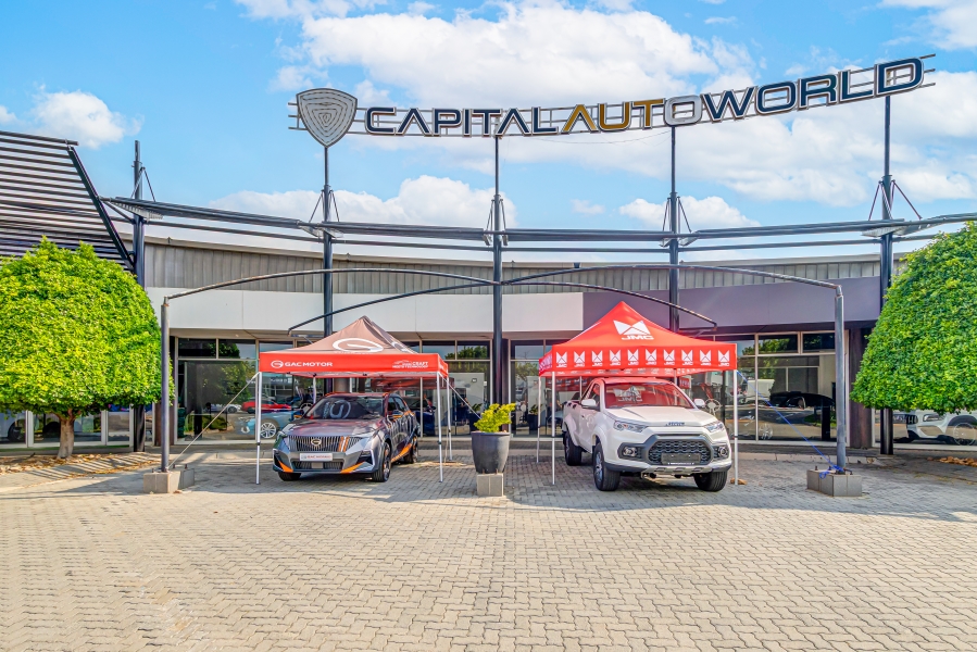 To Let commercial Property for Rent in Randjespark Gauteng