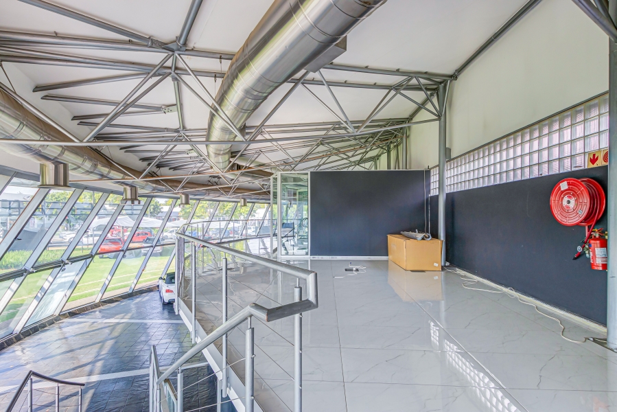 To Let commercial Property for Rent in Randjespark Gauteng