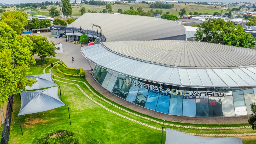 To Let commercial Property for Rent in Randjespark Gauteng