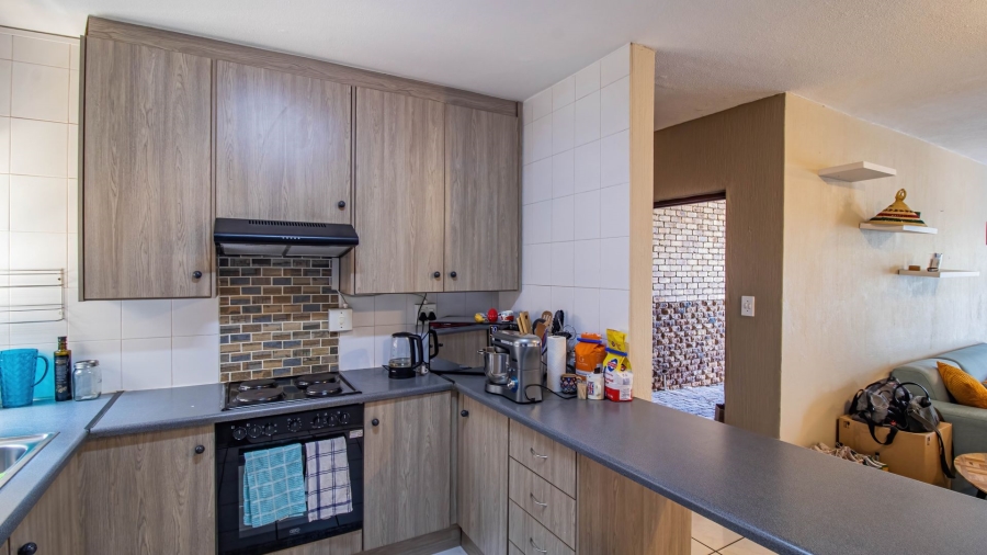 2 Bedroom Property for Sale in Bassonia Gauteng