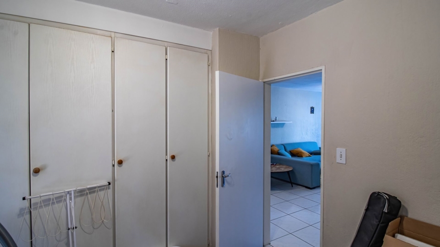 2 Bedroom Property for Sale in Bassonia Gauteng