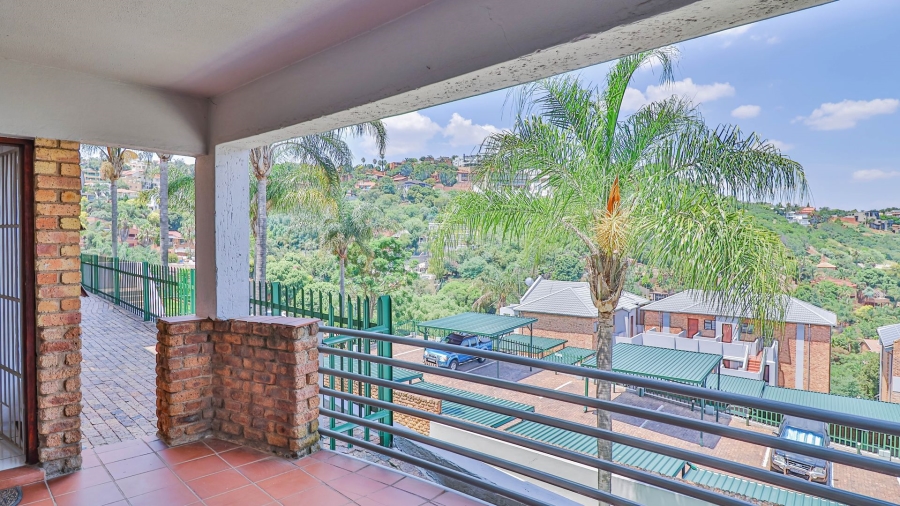 2 Bedroom Property for Sale in Bassonia Gauteng