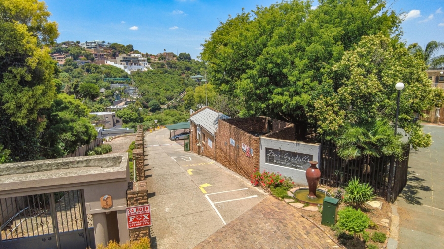 2 Bedroom Property for Sale in Bassonia Gauteng