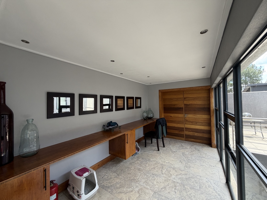 4 Bedroom Property for Sale in Eye of Africa Gauteng