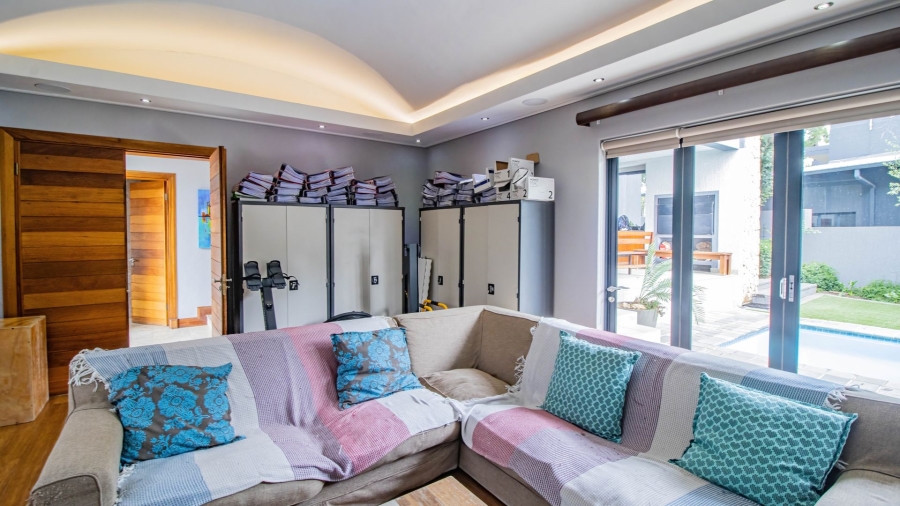 4 Bedroom Property for Sale in Eye of Africa Gauteng