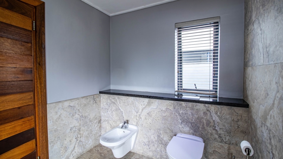 4 Bedroom Property for Sale in Eye of Africa Gauteng