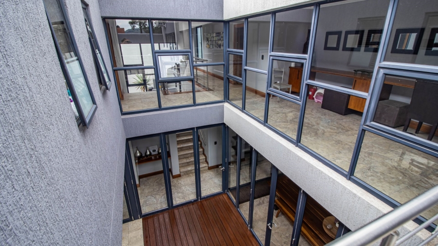 4 Bedroom Property for Sale in Eye of Africa Gauteng