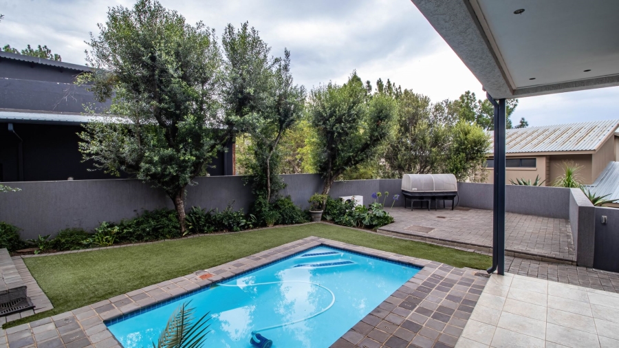 4 Bedroom Property for Sale in Eye of Africa Gauteng