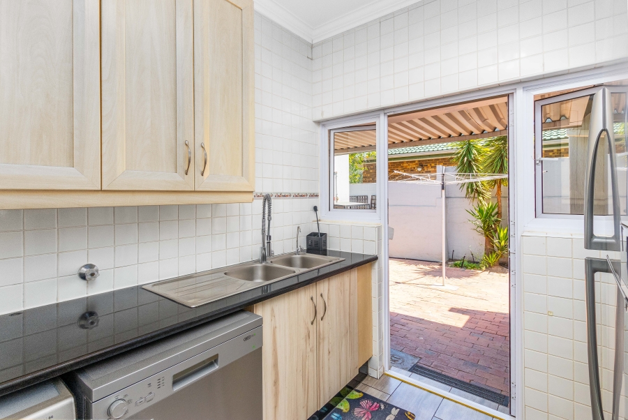 To Let 3 Bedroom Property for Rent in Kyalami Estates Gauteng