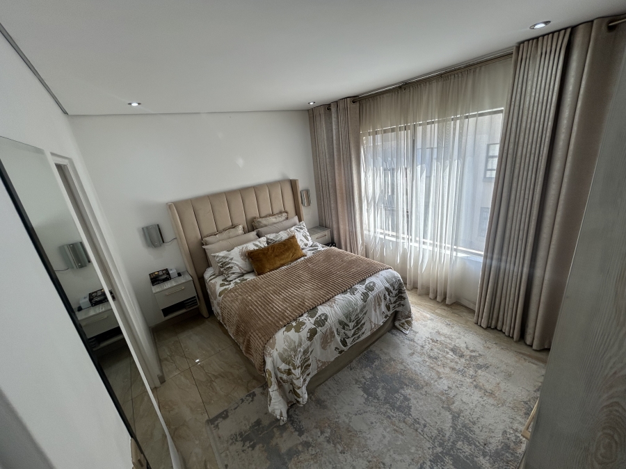 2 Bedroom Property for Sale in Ruimsig Gauteng