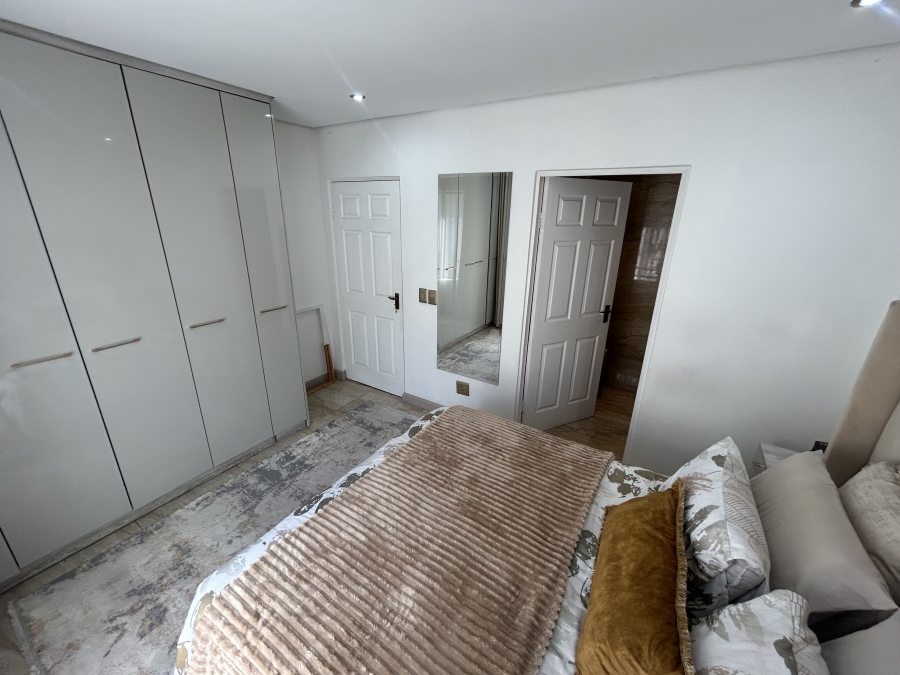 2 Bedroom Property for Sale in Ruimsig Gauteng