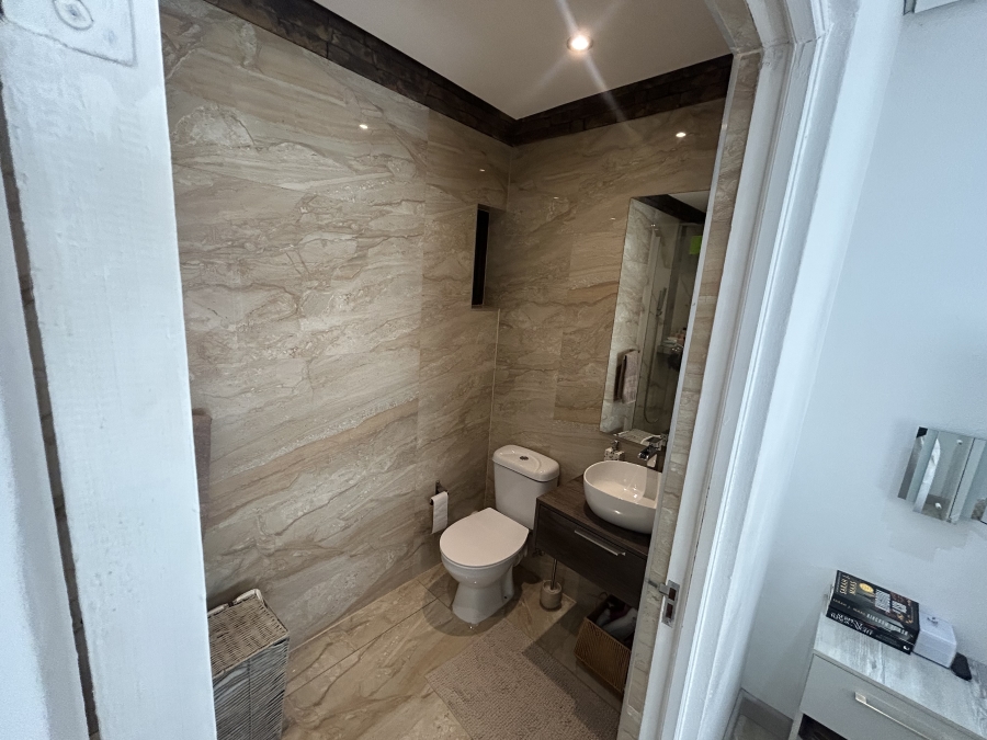 2 Bedroom Property for Sale in Ruimsig Gauteng