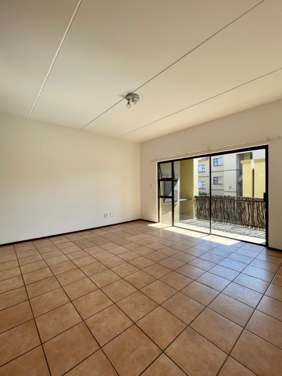 2 Bedroom Property for Sale in Lonehill Gauteng